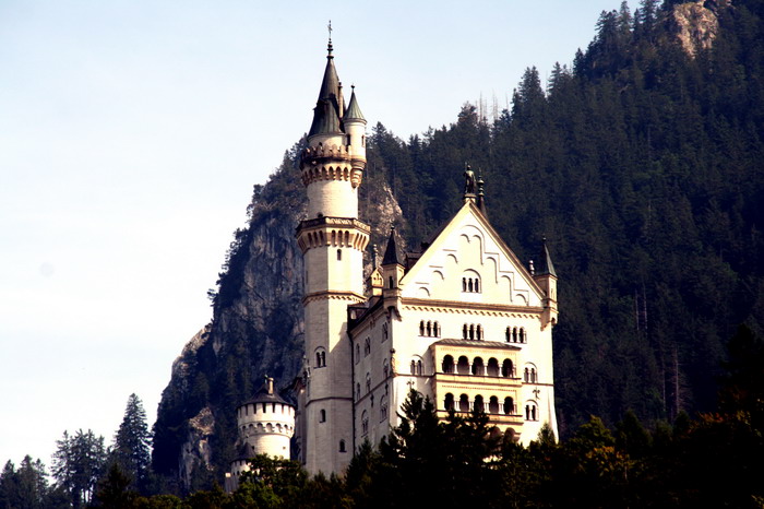 歐洲三國悠遊誌Day 14【拜訪夢幻般的城堡】