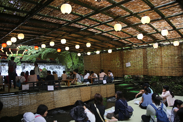 Day2：沁涼流水的夏日限定【貴船川床流水麵】