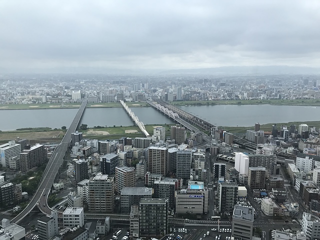 Day4：大阪市區周遊【梅田藍天大樓、天空美術館、HEP FIVE 摩天輪、中之島遊船、浪速之湯】