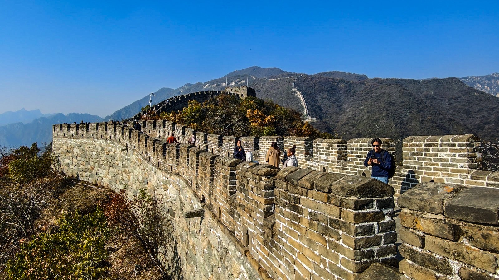 DAY 5｜長城風起 · 京城夜香：慕田峪 × 四季民福